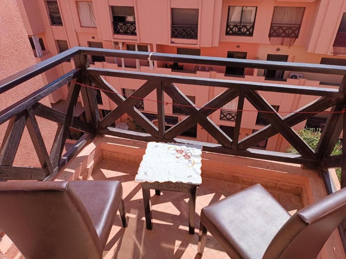 Charm & Chic Residence Marrakesh Buitenkant foto